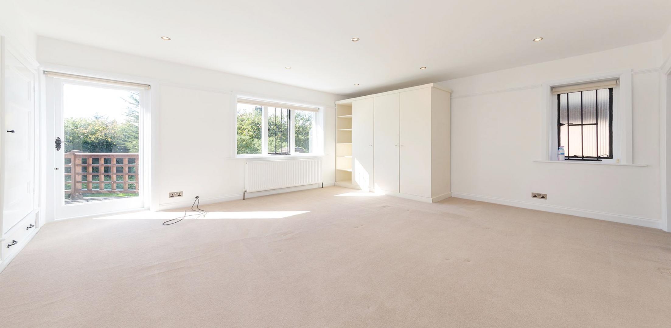 			NEW INSTRUCTION , 4 Bedroom, 1 bath, 1 reception Detached House			 Turner Close, HAMPSTEAD GARDEN SUBURB